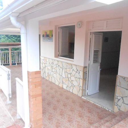 Chez Lucia Et Donatien Apartamento Les Anses-d'Arlets Exterior foto
